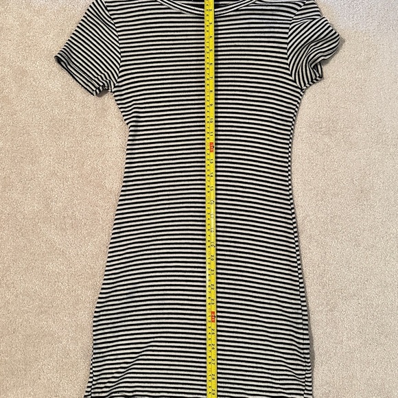 Brandy Melville Black and White Cotton Dress - Picture 6 of 6